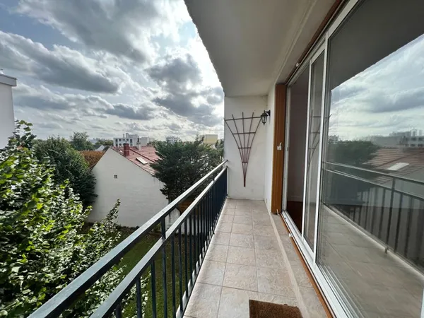 Appartement Saint Maur Des FossÉs 3 pièce(s) 66.07 m2