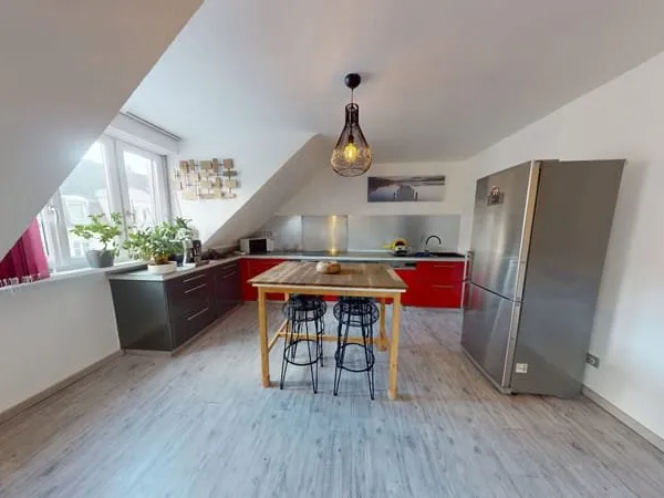 Appartement 3 pièces de 64 m² au Dernier étage et au Centre-ville de Mulhouse