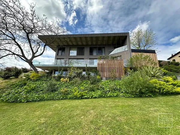 SAINT DIDIER AU MONT D'OR, proche du Village, Maison contemporaine de 2019 DPE A