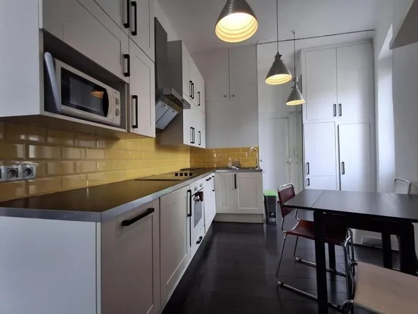 Appartement Location Marseille 2p 40m² 795€