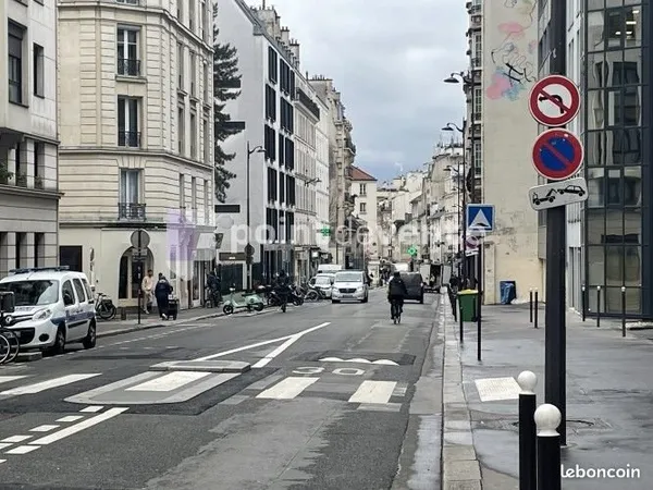 Commerce informatique/multimédia 30 m²