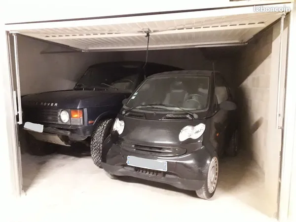 Grand garage de 21 m2