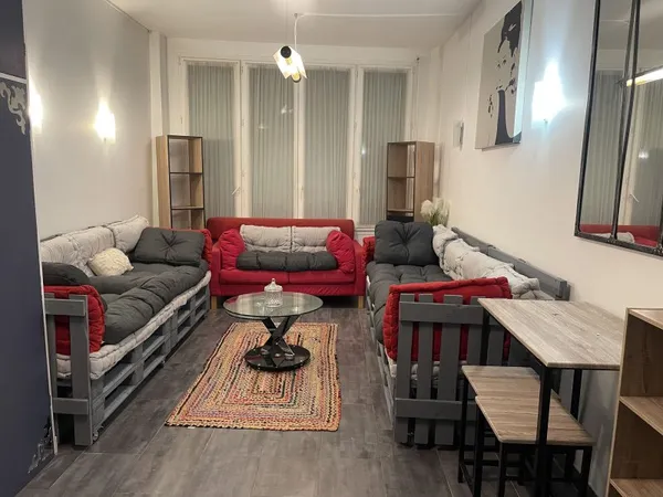 Loue appartement 45m² Paris 10ème - Canal St Martin
