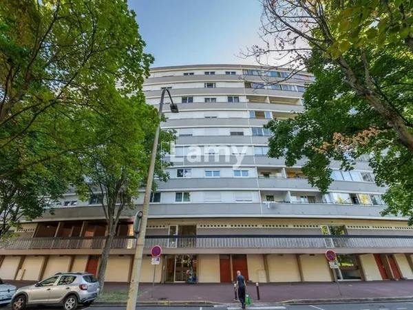 Stationnement Location Créteil   7500€