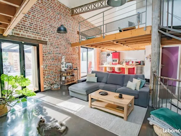 Loft/atelier/surface 5 pièces 200 m²