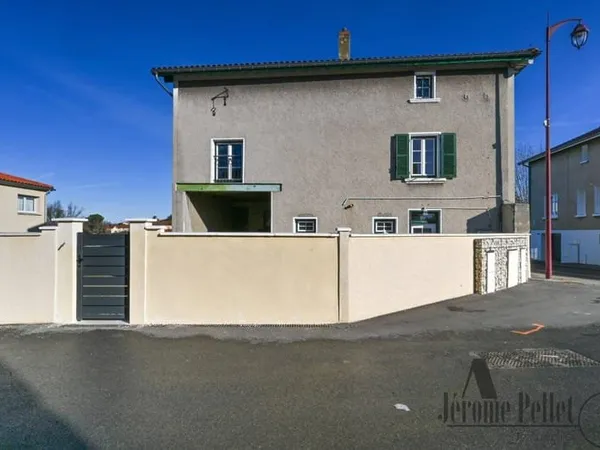 Maison 5 pièces 164 m²