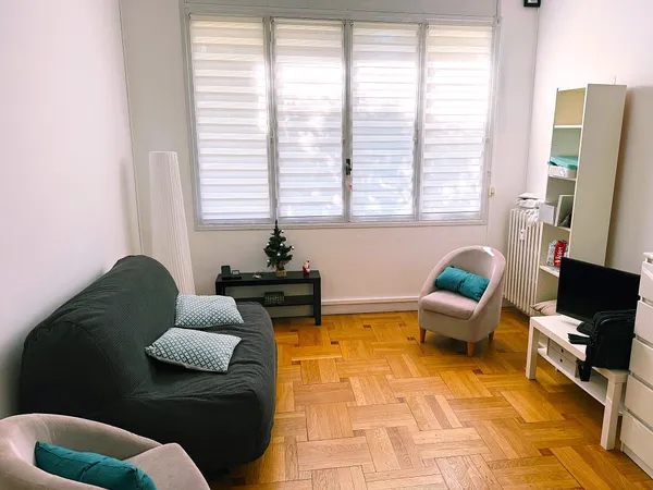 Loue appartement meublé
