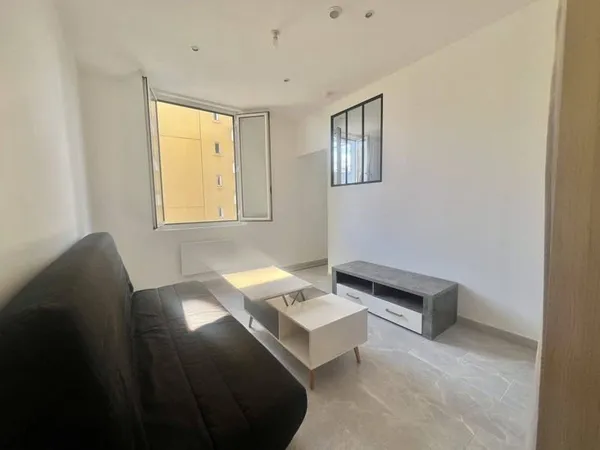 Studio 1 pièce 23 m²