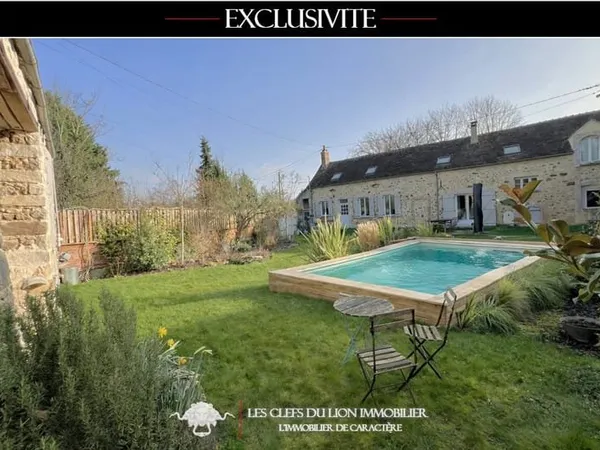 LONGERE DE CHARME AVEC PISCINE