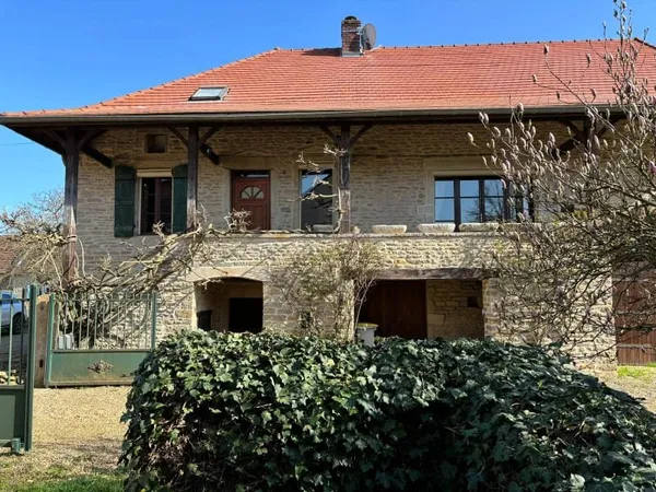 Maison 6 pièces 176 m²