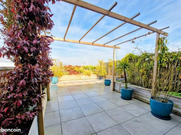 Duplex 6 pièces 130 m²