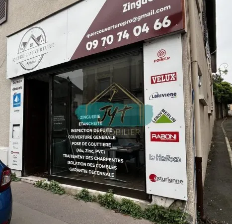Local commercial en plein centre ville d' Ecouen,