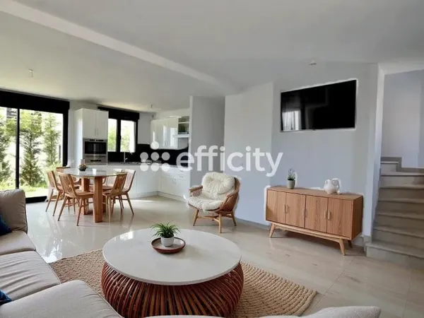 Maison 5 pièces 96 m²