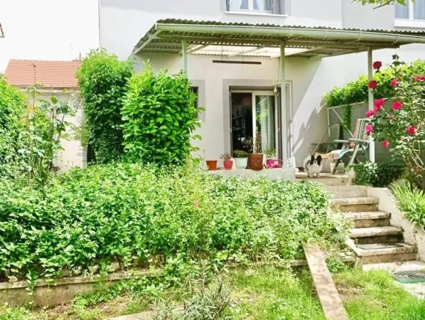 Maison jumelée