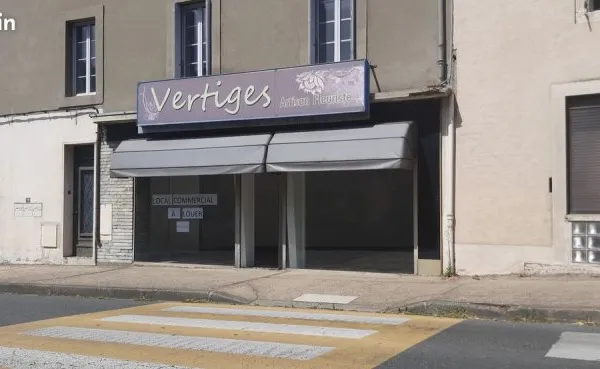 Local commercial lumineux