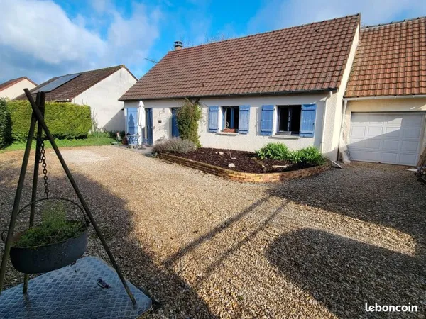 Maison proche provins 77