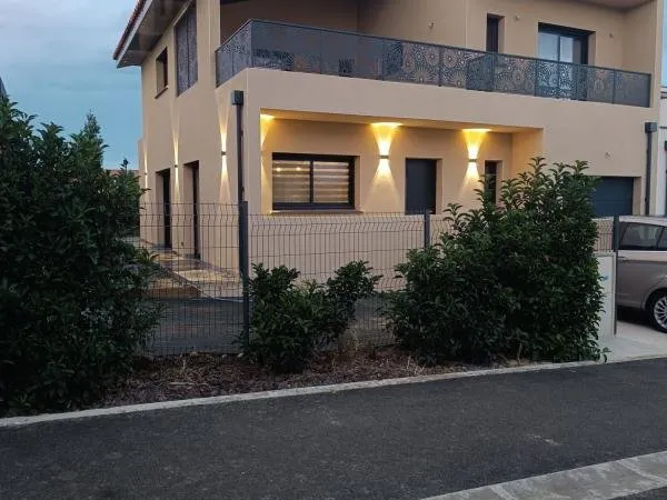MASON CONTEMPORAINE 3 FACES 134 M2