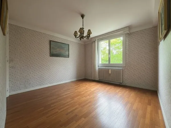 Maison 7 pièces 140 m²