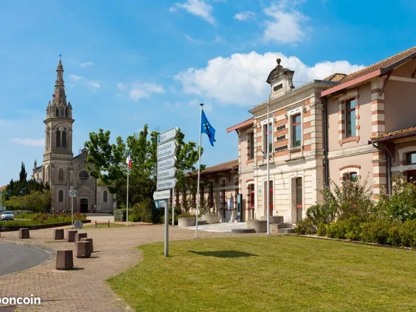 Ensemble immobilier commerce + maison