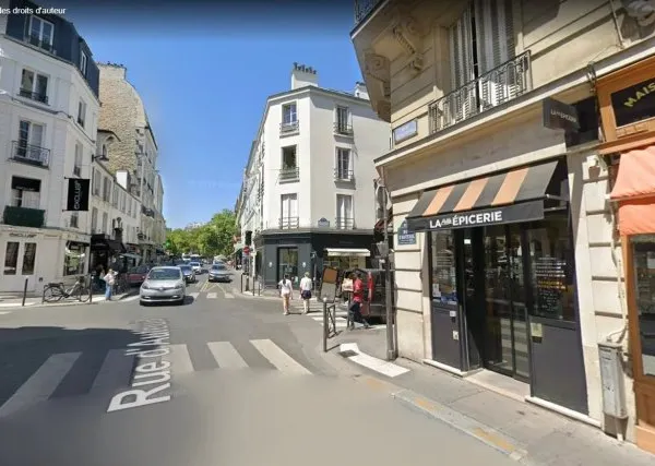 Village d'Auteuil : Loft atelier avec terrasse au calme à proximité de la rue d'Auteuil.