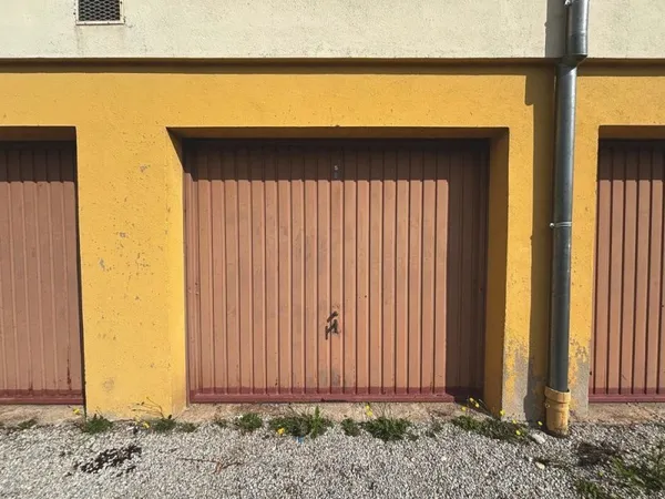 Stationnement Location Audincourt   60€