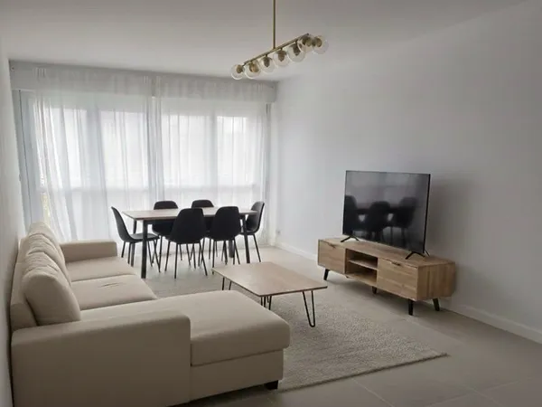 Appartement · Colocation · 5 chambres