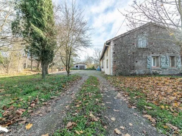 Maison 6 pièces 262 m²