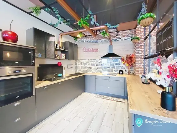 Maison 6 pièces 183 m²