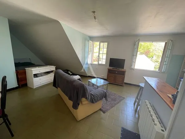 Studio 1 pièce 32 m²