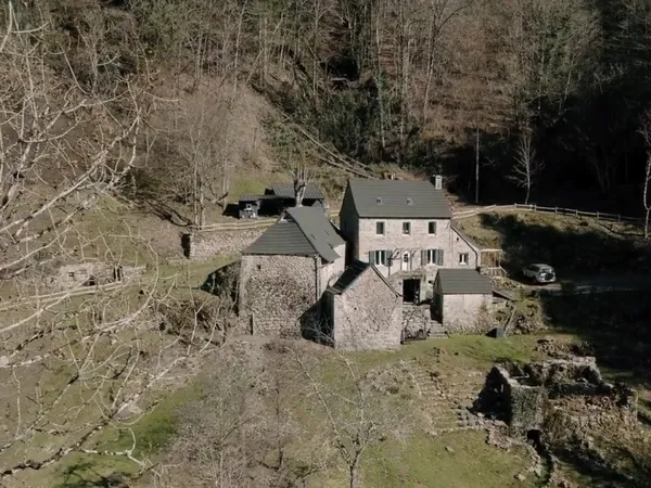 Belle propriété isolée - Le Nayrac