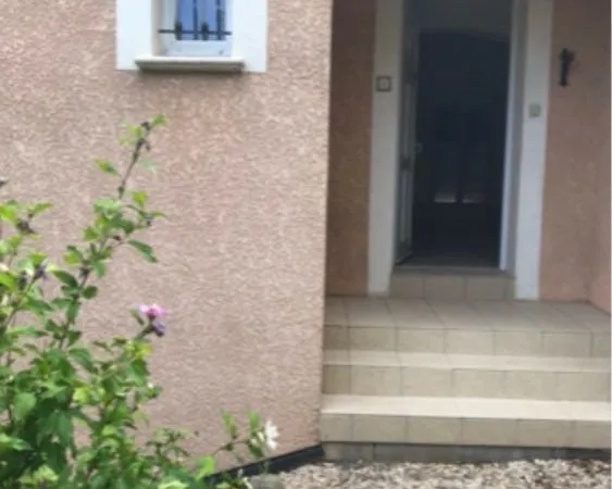 Belle maison individuelle 101m2 5/6 pièces , 4 chambres à coucher jardin