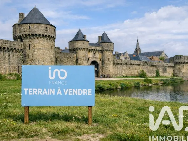 Terrain 300 m²