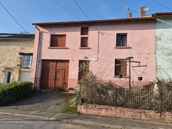 Maison Hallering 4 pièce(s) 107 m2 avec grange