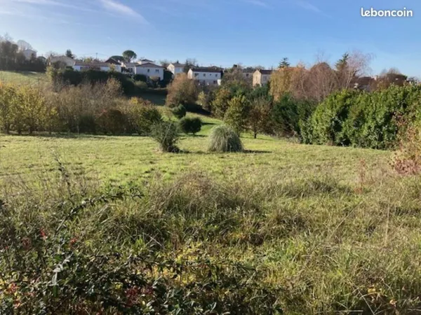 Terrain 603 m² Saintes