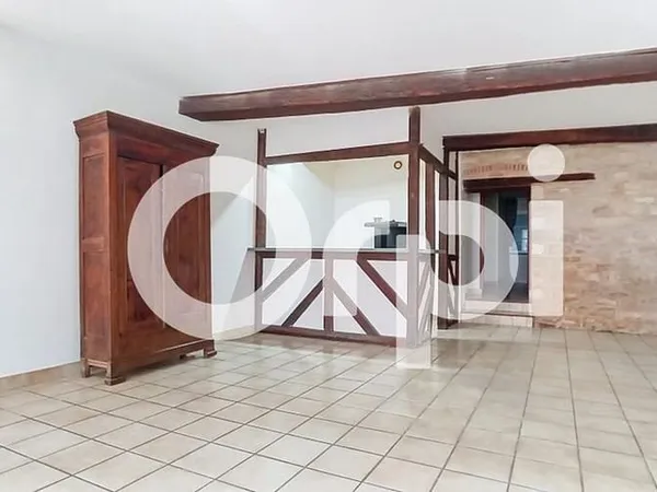 Appartement 1 pièce 67 m²