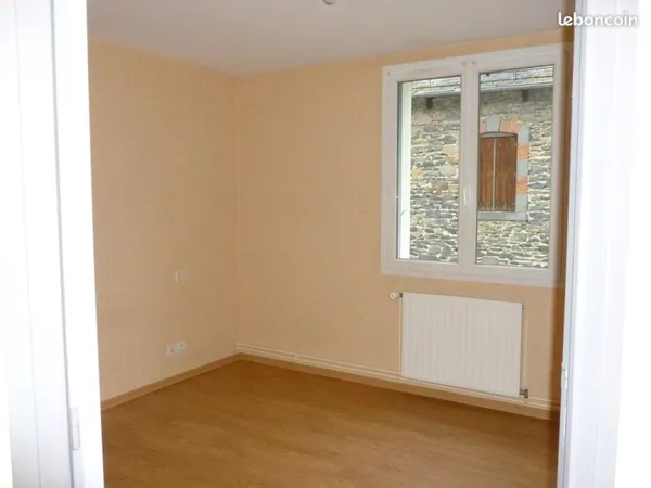 Appartement T2 - ST FLOUR