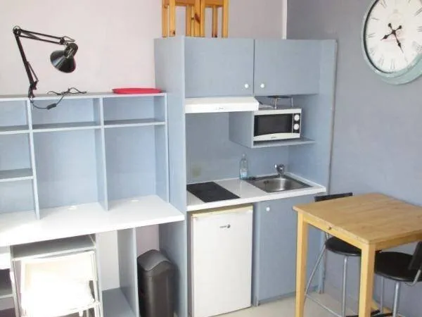 Studio 1 pièce 18 m²