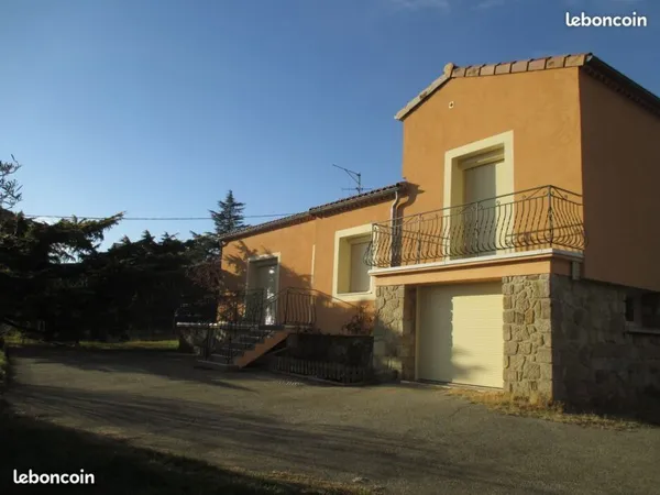 Maison Location Lyas 4p 110m² 1100€