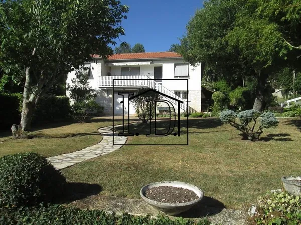 Maison 7 pièces 160 m²