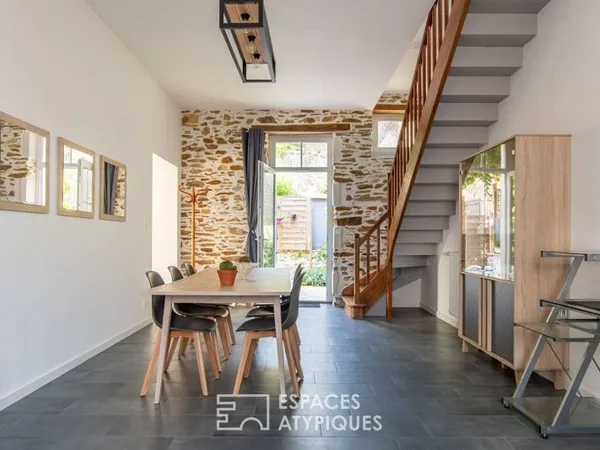 Maison 13 pièces 312 m²