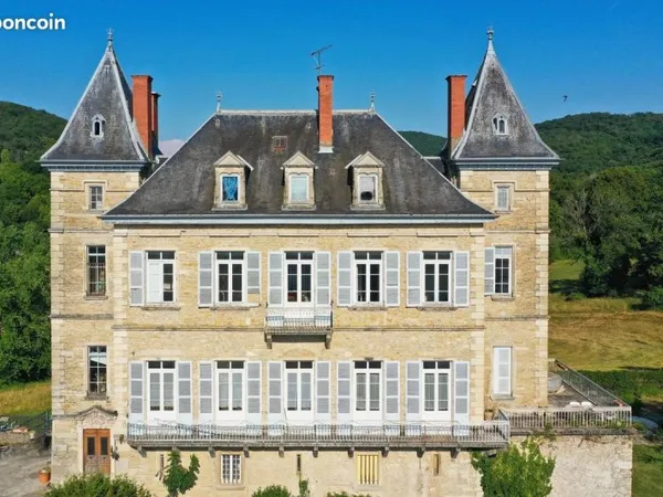 Château 14 pièces 460 m²
