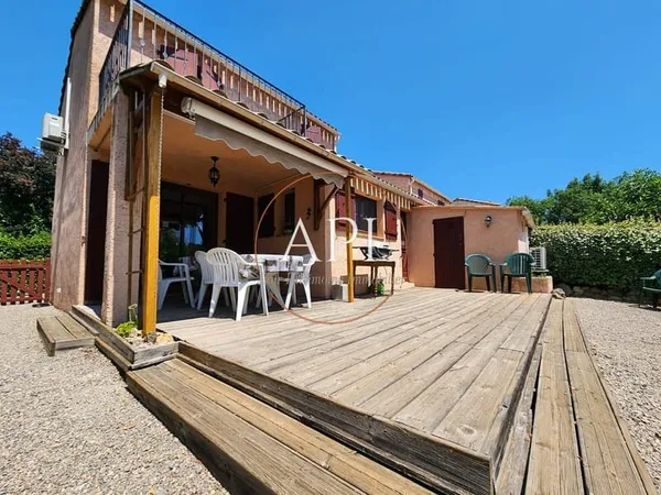 Maison 3 chambres avec terrasse et vue sur golf Résidence