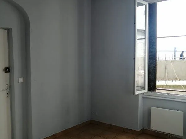 Appartement Location Vénissieux 1p 20m² 520€