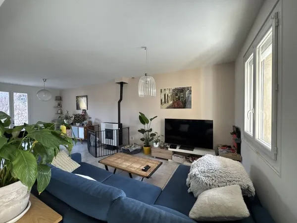 MONTÉLIER EST - MAISON 5 PIECES A ÉTAGE DE 115M2