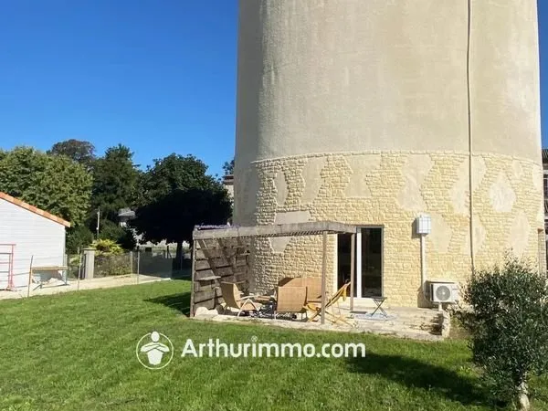 Château 4 pièces 120 m²