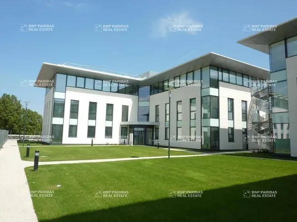 Bureaux 419 m²
