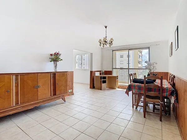 Appartement 5 pièces 98 m²