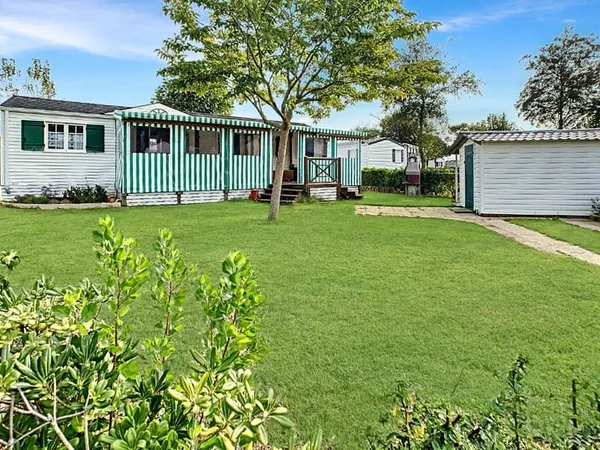 Saint Gilles Croix De Vie - 48m² dans PRL sécurisé - 3 Chambres