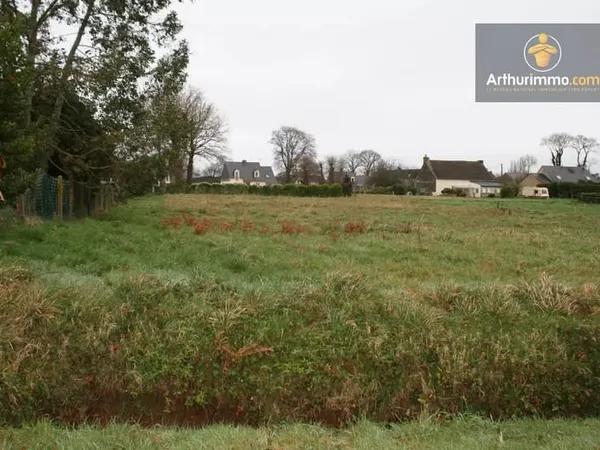 TERRAIN CONSTRUCTIBLE AUX PORTES DE JOSSELIN DE 2 460 M2
