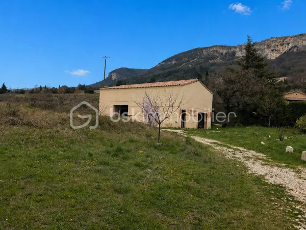 Maison 2 pièces 98 m²